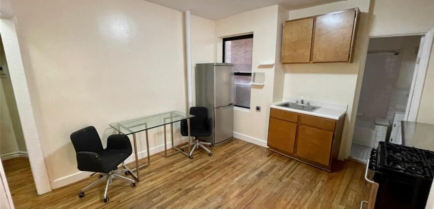 24 Cooper Street, Unit 1D, Inwood, Manhattan