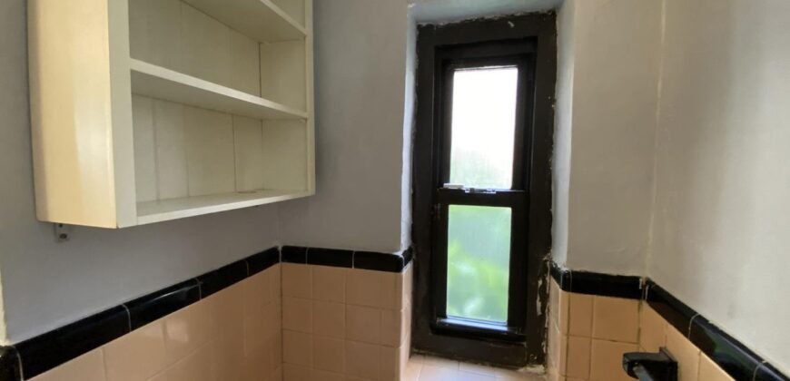 251 Seaman Avenue, Unit 1J, Inwood, Manhattan