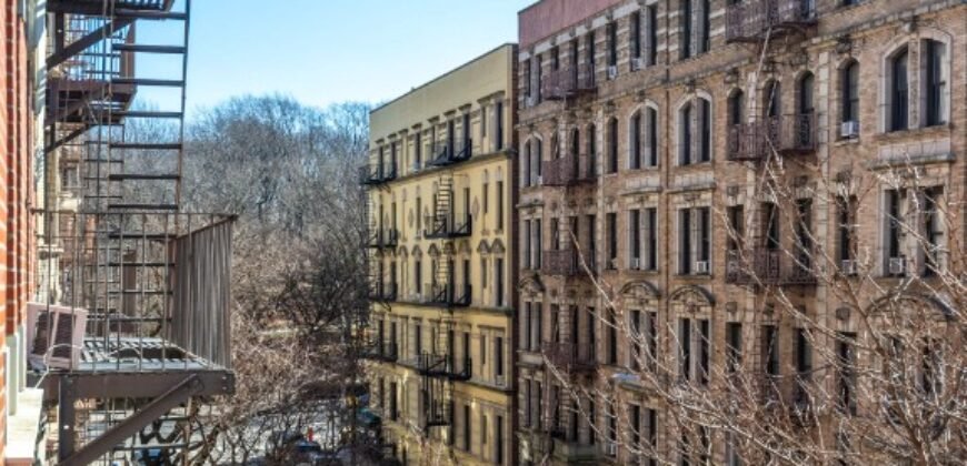 17 West 108th Street, Unit 101, Manhattan