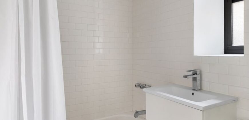 302 East 119th Street, Unit 1C, East Harlem, Manhattan