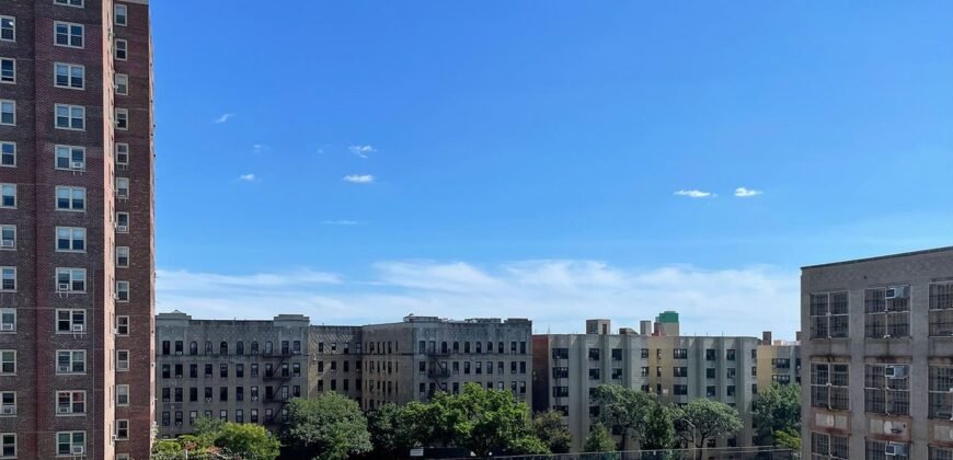 360 Cabrini Boulevard, Unit 7A, Hudson Heights, Manhattan, NY 10040