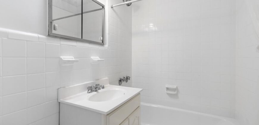 235 West 70th Street, Unit 4F, Manhattan, NY
