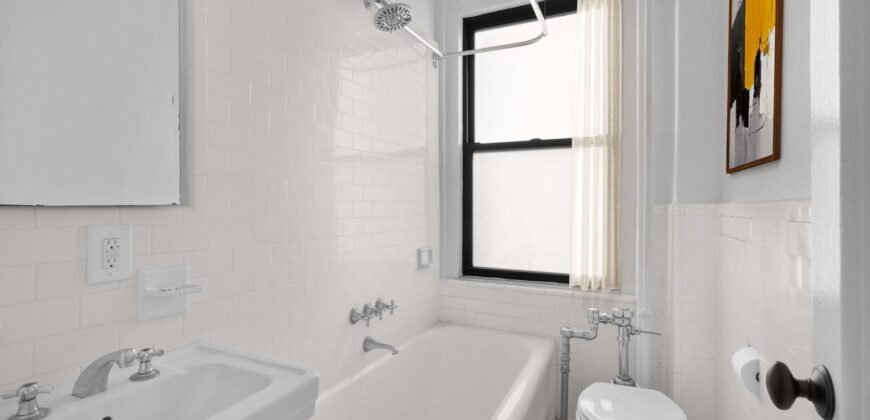 136 East 36th Street, Unit 10G, Murray Hill, Manhattan, NY 10016