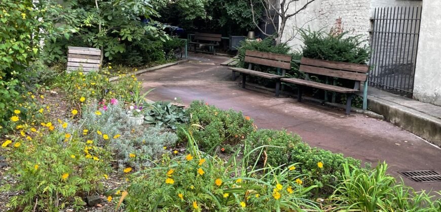 Sala Comercial à Venda em 12 East 132nd Street – Manhattan, Nova Iorque