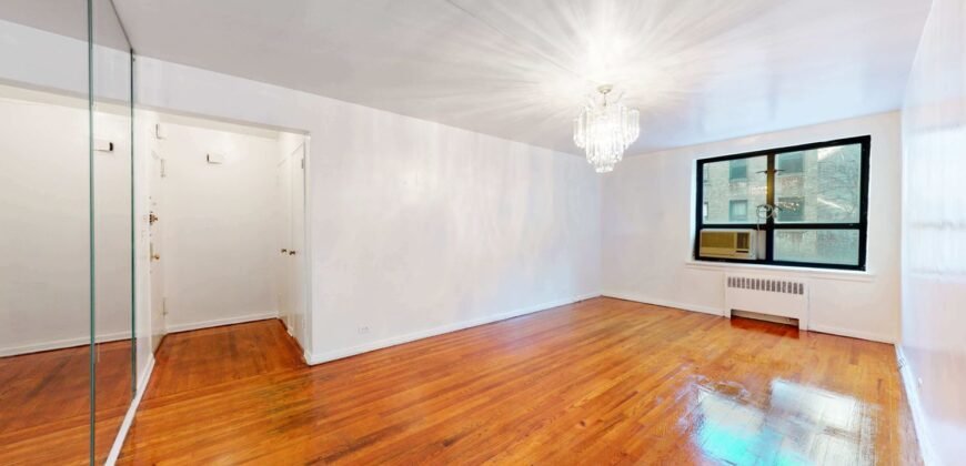 37 Nagle Avenue, Unit 4A, Manhattan, NY