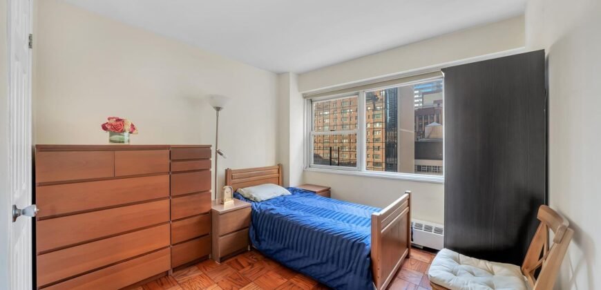 153 East 57th Street, Unit 10G, Midtown East, Manhattan, NY 10155