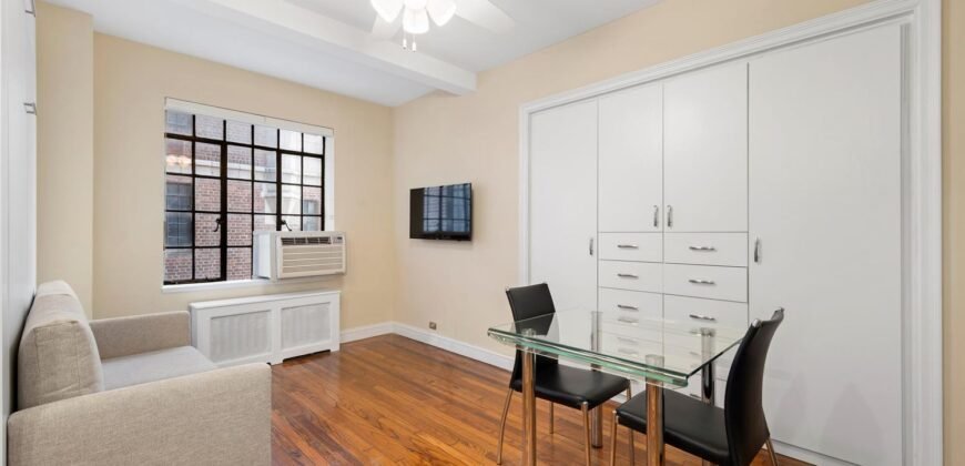 Studio à Venda em 25 Tudor City Place – Manhattan, Nova Iorque