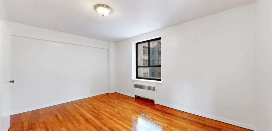 37 Nagle Avenue, Unit 4A, Manhattan, NY