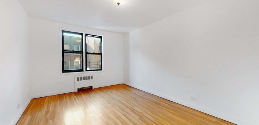 675 Academy Street, Unit 4C, Manhattan, NY