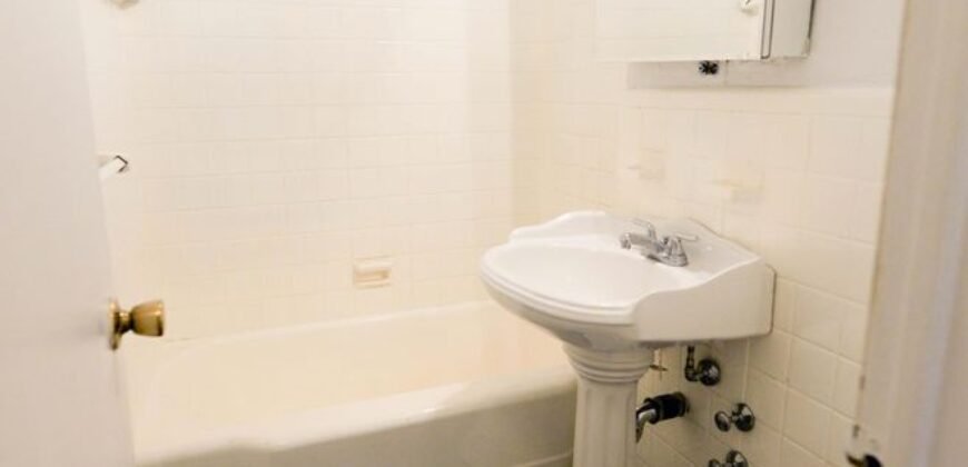 225 East 46th Street, Unit 9B, Manhattan, NY