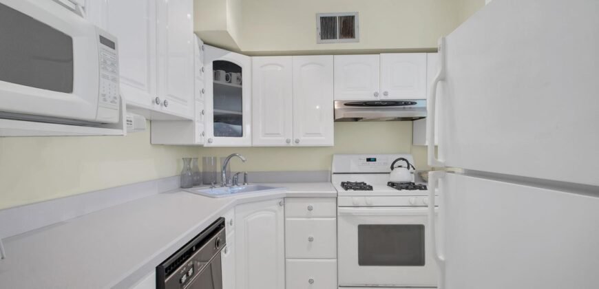 500 East 83rd Street, Unit 2A, Upper East Side, Manhattan, NY 10028