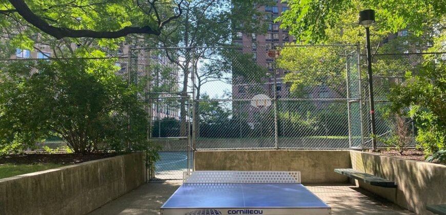 165 West End Avenue, Unit 4F, Upper West Side, Manhattan, NY 10023