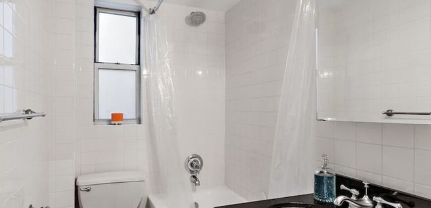 333 East 43rd Street, Unit 404, Midtown East, Manhattan, NY 10017