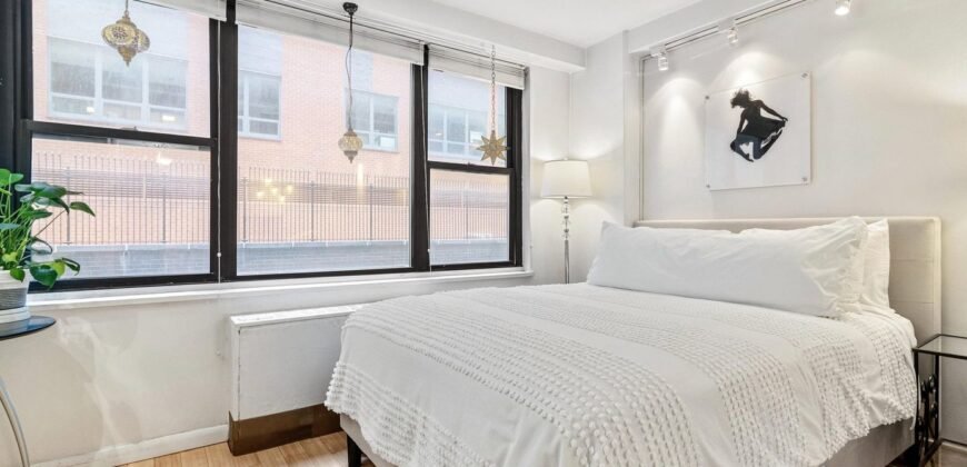 7 East 14th Street, Unit 303, Flatiron, Manhattan, NY 10003