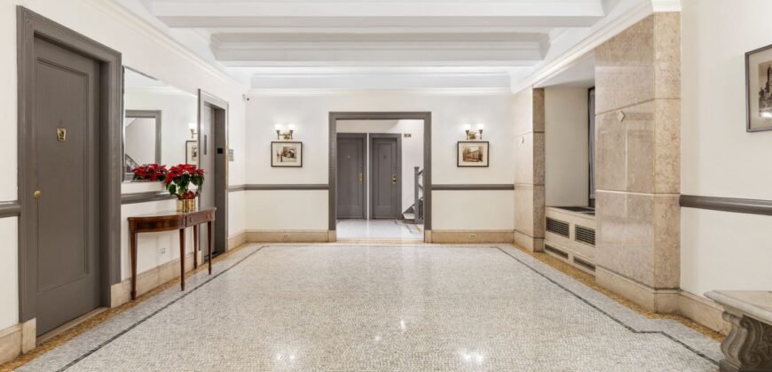 152 West 58th Street, Unit 4C, Midtown Central, Manhattan, NY 10019