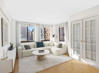 425 East 63rd Street, Unit W11E, Manhattan, NY