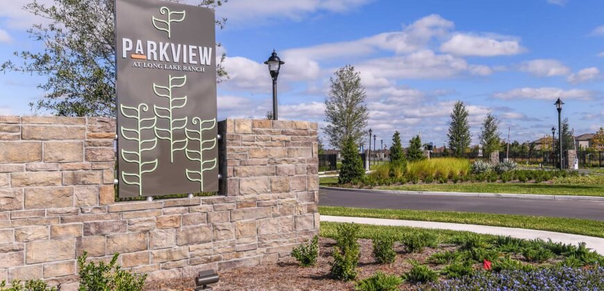 19222 Blue Pond Dr, Lutz, FL 33558, USA