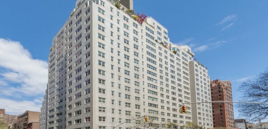 101 West 12th Street, Unit 3D, West Village, Manhattan, NY 10011