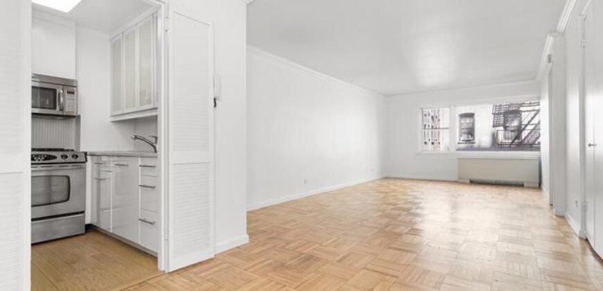 333 East 66th Street, Unit 4R, Upper East Side, Manhattan, NY 10065