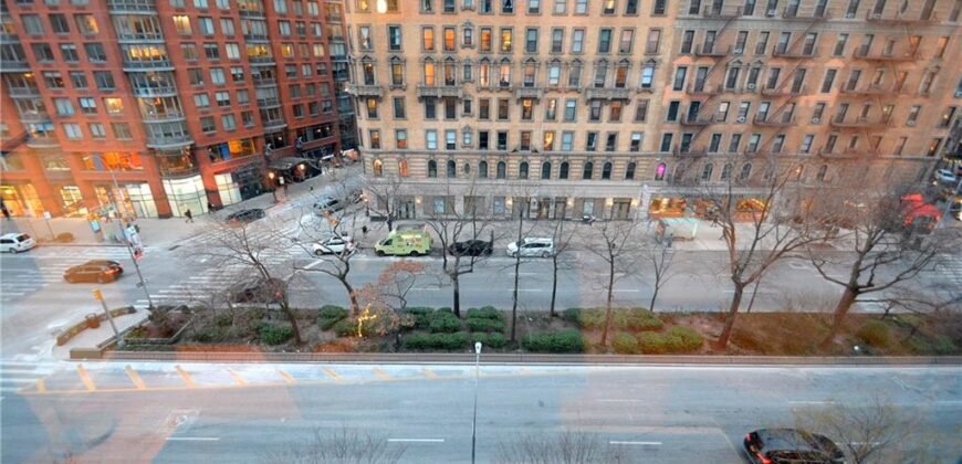 2025 Broadway, Unit 7G, Manhattan, NY