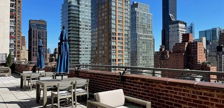 220 East 54th Street, Unit 8L, Manhattan, NY