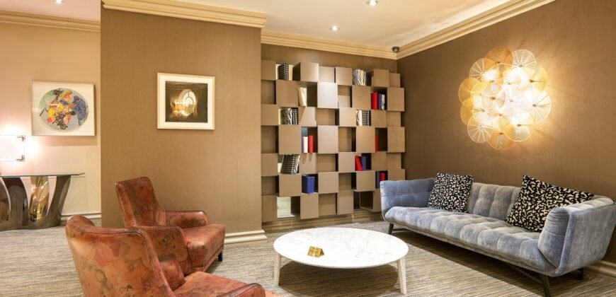 111 East 56th Street, Unit 215, Manhattan, NY