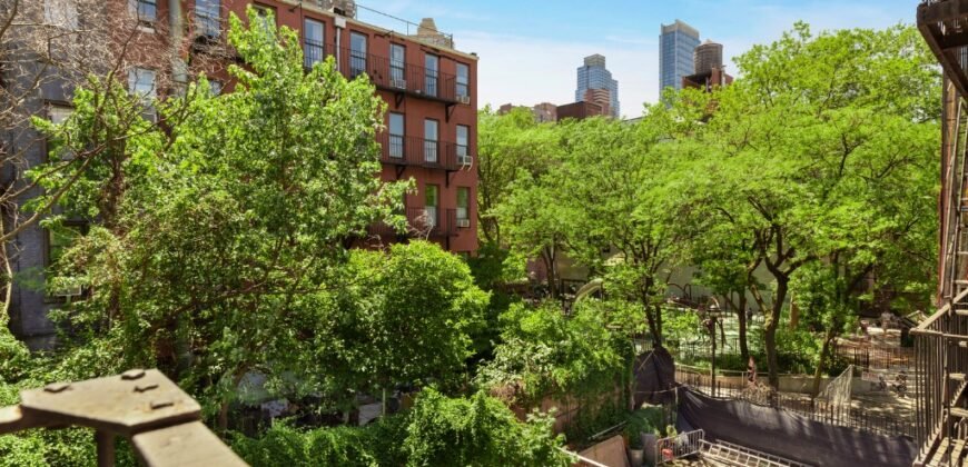 426 West 46th Street, Unit 2D, Manhattan, NY