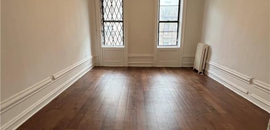 664 West 161st Street, Unit 4G, Washington Heights, Manhattan, NY 10032