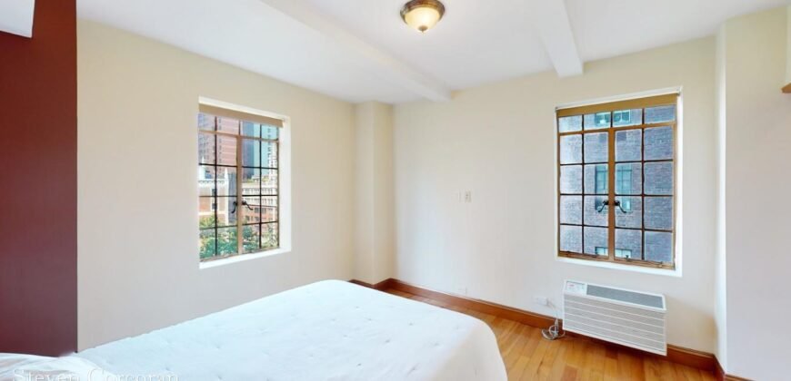 45 Tudor City Place, Unit 910, Midtown East, Manhattan, NY 10017