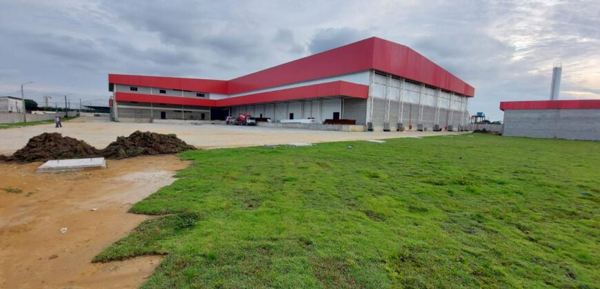 Centro de Distribuição com Câmara Fria e Depósito Seco de Alta Capacidade à Venda em Manaus