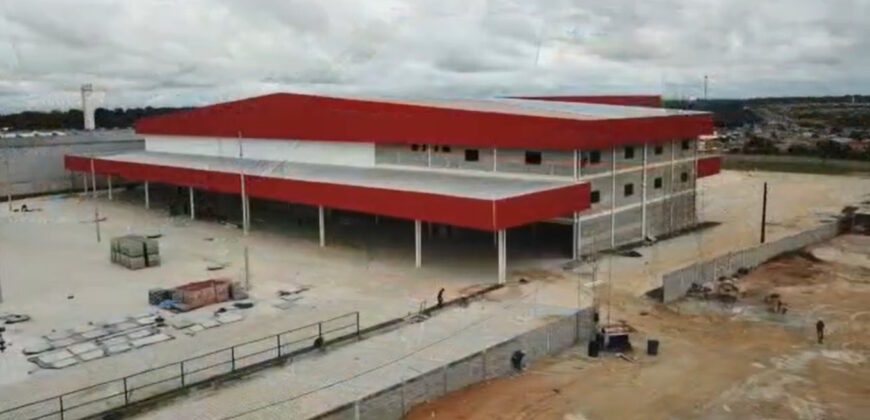 Centro de Distribuição com Câmara Fria e Depósito Seco de Alta Capacidade à Venda em Manaus