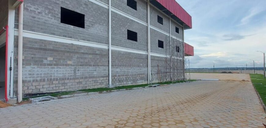 Centro de Distribuição com Câmara Fria e Depósito Seco de Alta Capacidade à Venda em Manaus