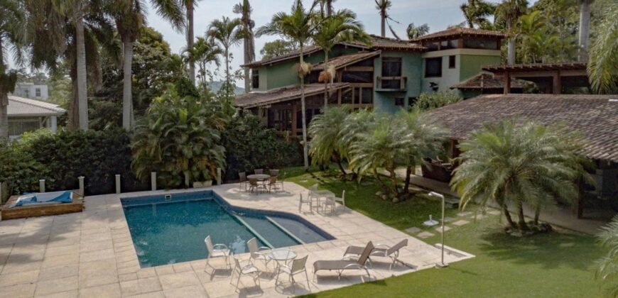 Casa à Venda no Condomínio Residencial Aldeia da Praia – Guarapari