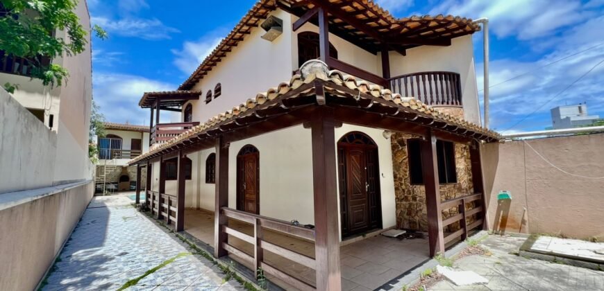 Casa à Venda na Ensaeada Azul – Guarapari