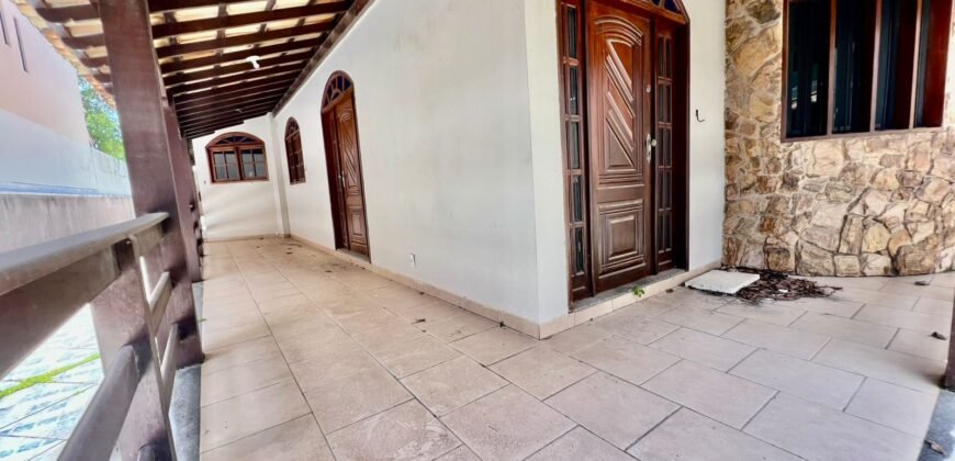 Casa à Venda na Ensaeada Azul – Guarapari