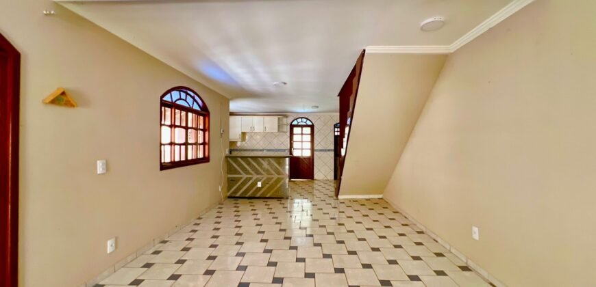 Casa à Venda na Ensaeada Azul – Guarapari