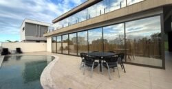 Casa à Venda na Praia da Bacutia – Guarapari