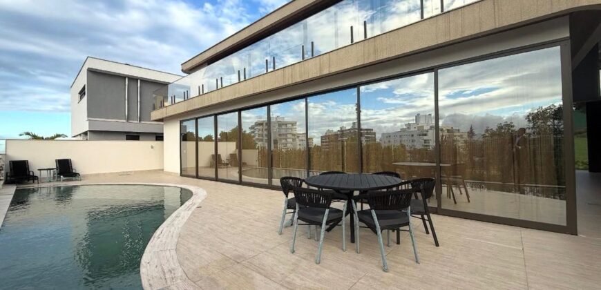 Casa à Venda na Praia da Bacutia – Guarapari