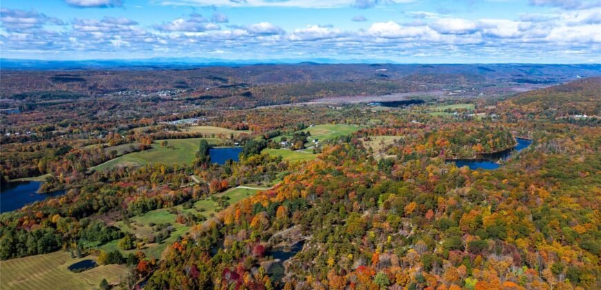 Propriedade à Venda em Pawling, NY | 104 North Garden DR